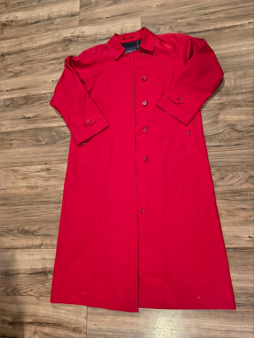 Burberry Red Trench Coat with Navy Plaid Lining - Picture 2 of 9